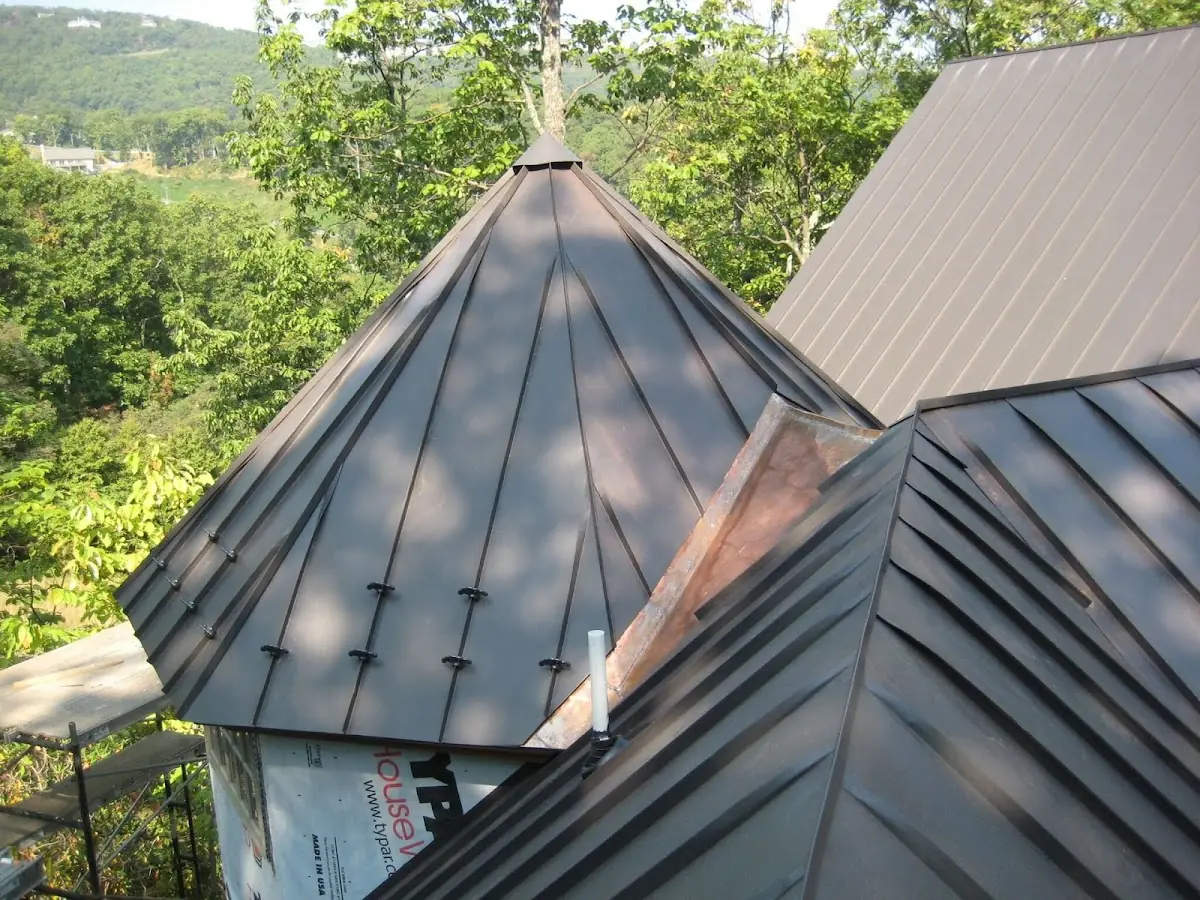 Professional Roof Tarp Installation by Craftsman Roofing in Red Barn