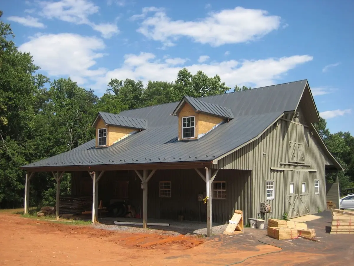 Expert Asphalt Roof Repair workmanship in Red Barn